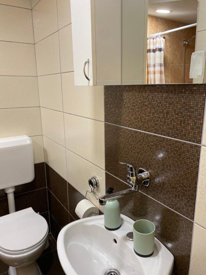 Apartment Neno 2 เทรบินเย ภายนอก รูปภาพ
